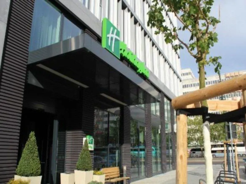 Holiday Inn Berlin-Alexanderplatz, an IHG Hotel