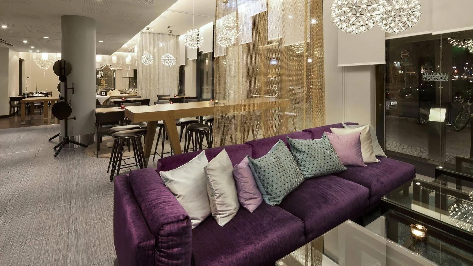 Holiday Inn Berlin-Alexanderplatz, An Ihg Hotel 4*, Berlin