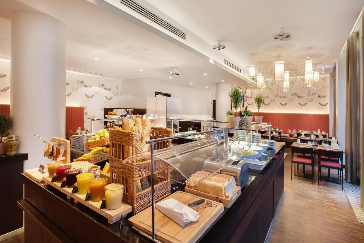 Holiday Inn Berlin-Alexanderplatz, an IHG Hotel