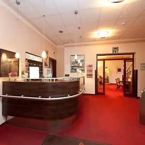 Hotell Polo Am Zob Hamburg-Harburg
