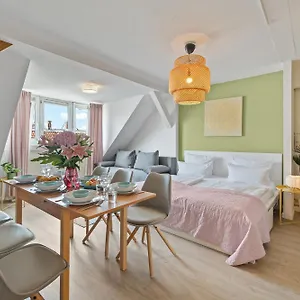 Apartment 33 Abcd Alexanderplatz
