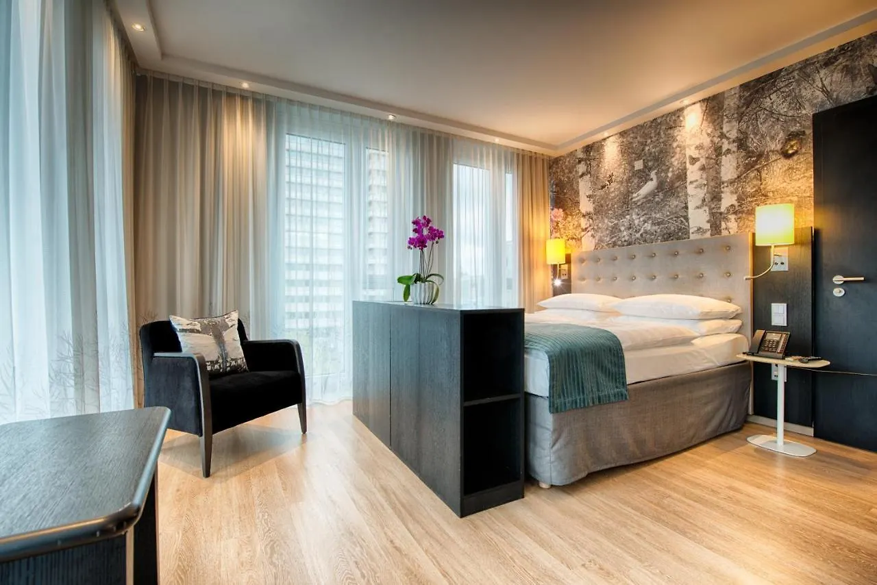 Holiday Inn Berlin-Alexanderplatz, An Ihg Hotel 4*, Berlin